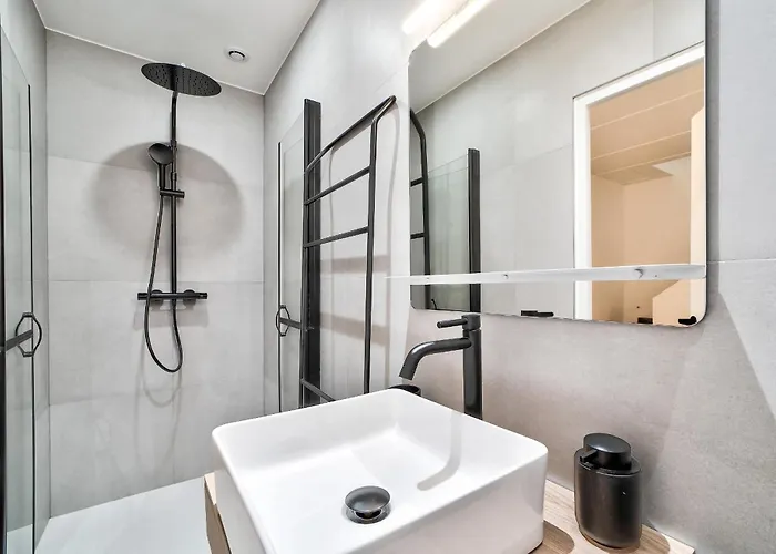 Splendide Pour 6 Proche Montmartre Appartamento
