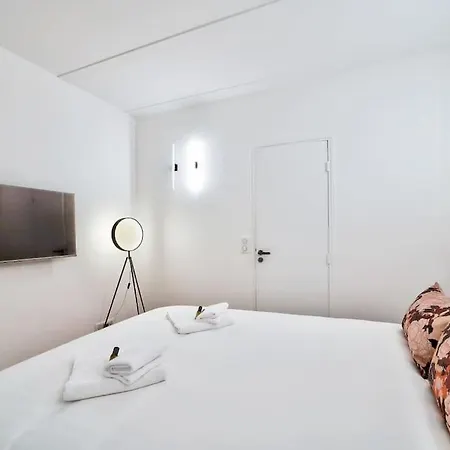 Splendide Pour 6 Proche Montmartre Apartment