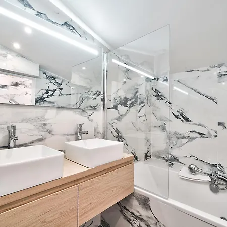 Splendide Pour 6 Proche Montmartre Párizs